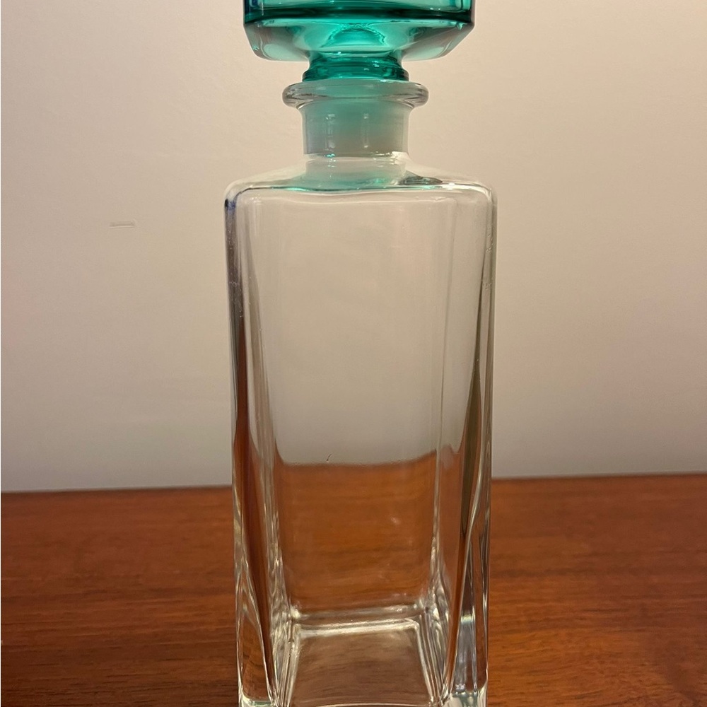 Luigi Bormioli Light & Music Turquoise Decanter